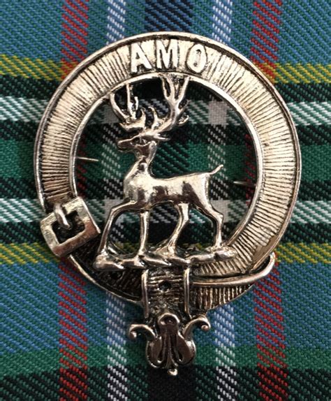 scottish clan crest badge sport kilt