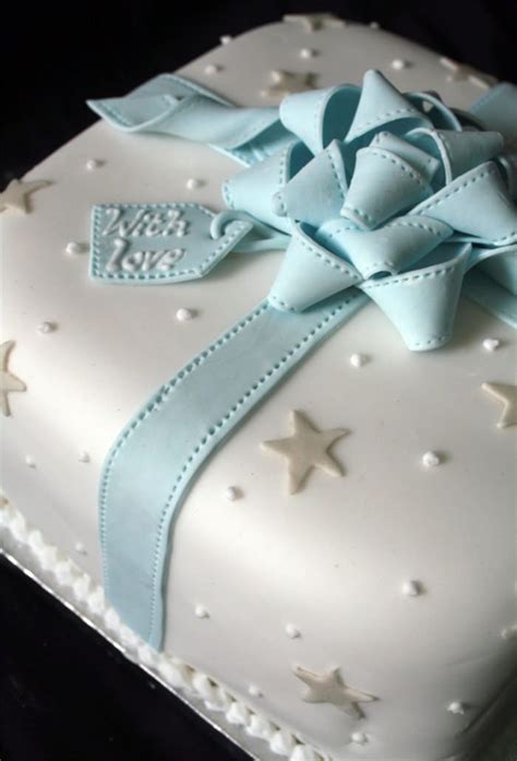 50 creative christmas cakes too cool to eat fondant bow present cake