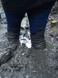 jeans  deep mud ideas mudding girls mud muddy girl