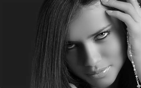 Adriana Lima Face Close Up Black White Beautiful Cute Celebrity