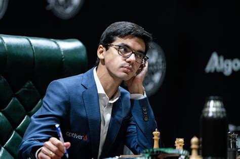 carlsen wins chessable masters  giri stumbles   hurdle chesscom