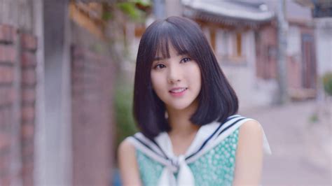 Profile Of Gfriend S Eunha Age Height Songs And Facts