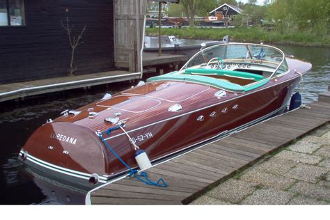 mahogany boat classic wooden boats boat design