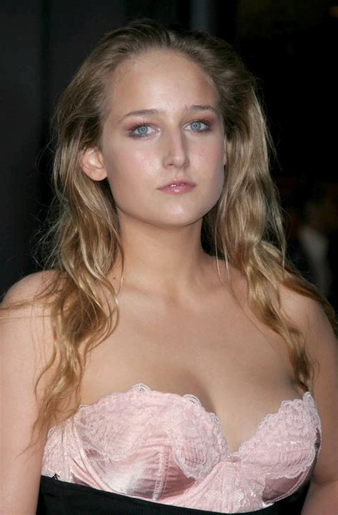 Leelee Sobieski Plastic Surgery Before And After Celebrity Sizes
