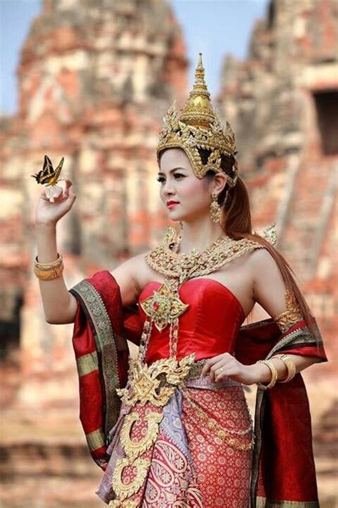 Thailand Oriental Fashion Thai Traditional Dress