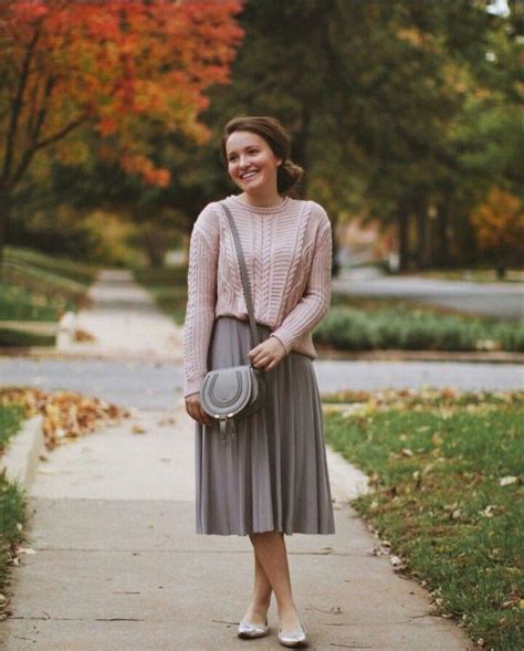 40 modest but classy skirt outfits ideas suitable for fall aksahin
