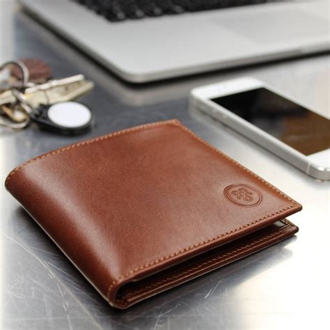 classic mens leather billfold wallet  vittore  maxwell