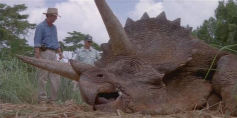 Film Disasters 10 Things That Went Wrong While Making Jurassic Park