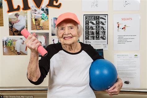 australia s fittest great grandmother margaret deas 102 squats on her