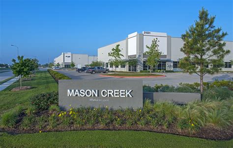 mason creek business center purchased by dallas company