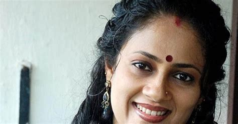 Lakshmi Ramakrishnan Photo Gallery Tv Serial Actress