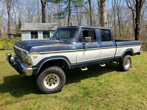 crew cab ranger xlt  classic ford     sale