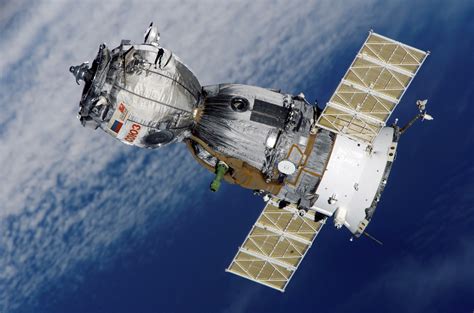 무료 이미지 과학 기술 비행기 차량 공간 위성 연구 발견 우주선 스크린 샷 궤도 우주 왕복선 태양 전지