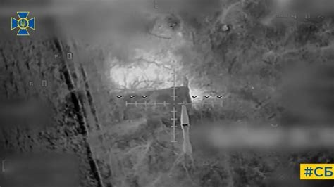 footage shows ukraine  drones  drop bombs   russian tanks