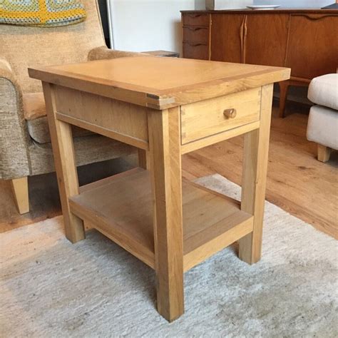 oak side table  drawer  meadows nottinghamshire gumtree