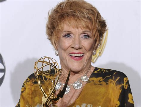 young   restless star jeanne cooper dead   toronto star