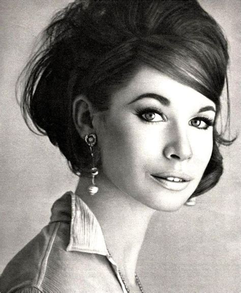 i love sixties hair and make up 1960s hairstyles for short hair
