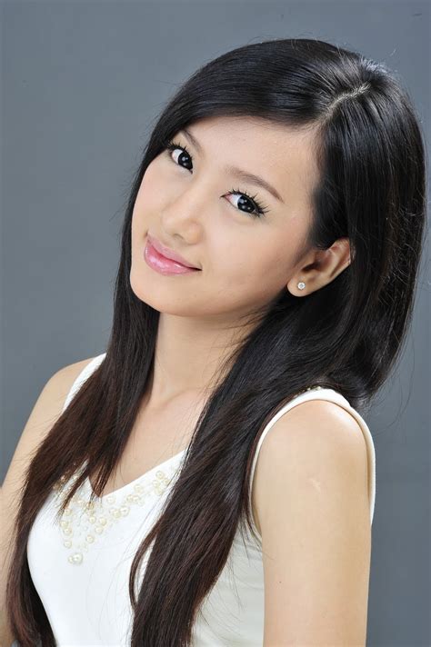 Myanmar Model Yu Thandar Tin Asian Girls Photos