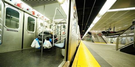 Two Homeless Men Found Dead On Nyc Subways Within 12 Hours Reports