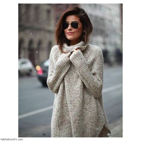 style guide how to wear oversized sweater this fall