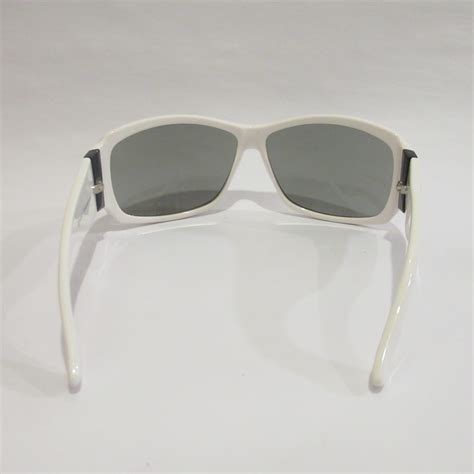 gucci white gg sunglasses