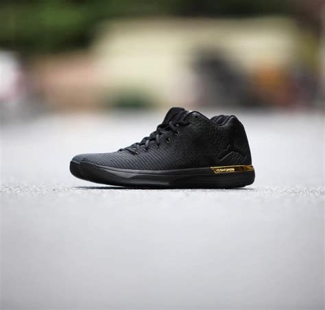 Up Close And Personal With The Air Jordan Xxxi Low Black