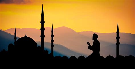 ramadan  sacred month  muslims canva