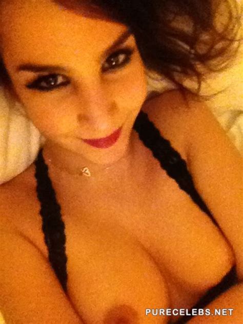 sila sahin leaked nude and sexy selfie photos
