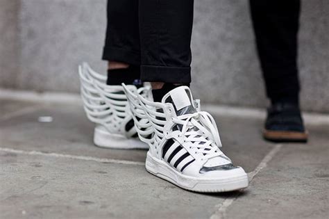 10 Best Sneakers For Men Spotted At Men’s Fashion Week S S16