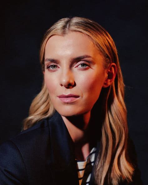 betty gilpin is proud of ‘the hunt the year s most controversial
