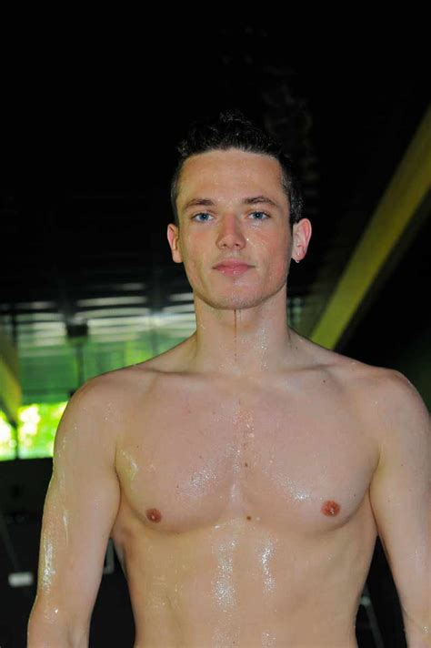 florian bou l atleta di pentathlon diventato sex symbol gay it