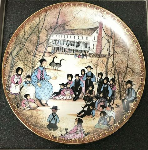 p buckley moss  storyteller collector plate single issue  mint