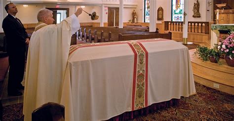 ultimate guide  planning  catholic funeral