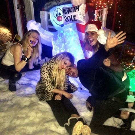 Ashlee Simpson S Christmas Themed Birthday Party Pictures Popsugar
