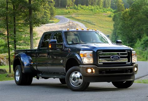 ford  series super duty news  information