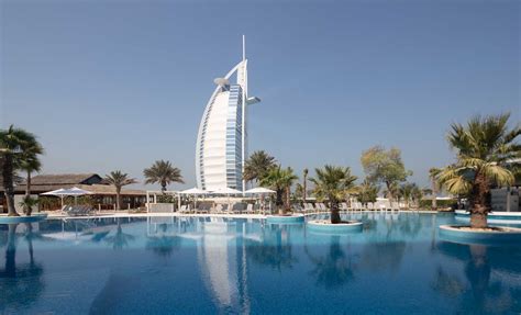 jumeirah beach hotel luxury dubai holiday  star iconic luxury
