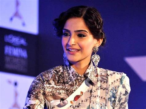 Sonam Kapoor Spotted At L Oreal Event Hindustan Times