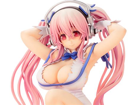 Super Sonico X Is It Wrong To Try To Pick Up Girls In A