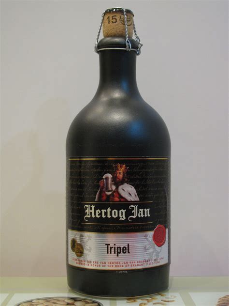 hertog jan tripel beer wine bottle bottle