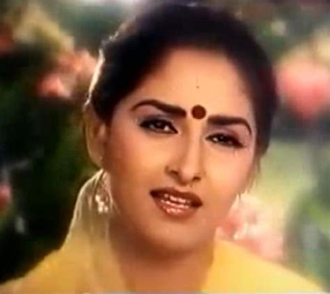 infotainment hub jaya prada tamil hot actress biography hot photos videos wallpapers 2011