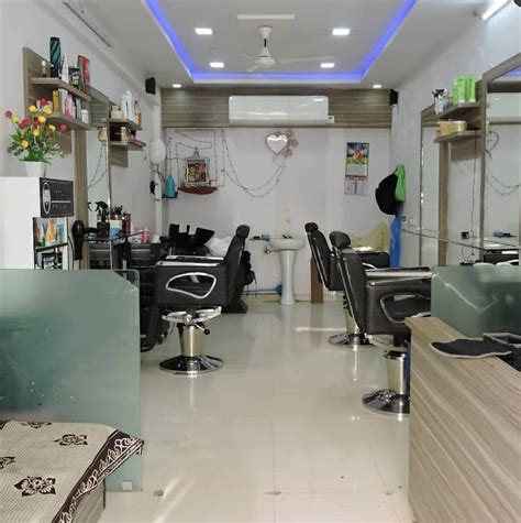 p salon ahmedabad