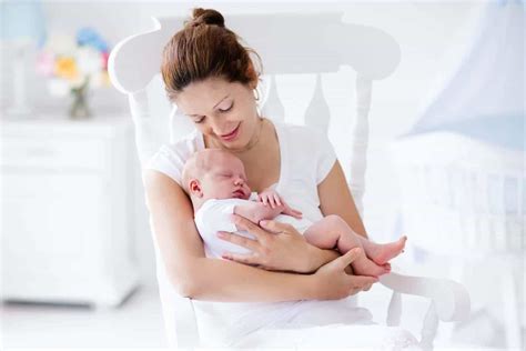 caring   newborn baby  parents guide  newborn care