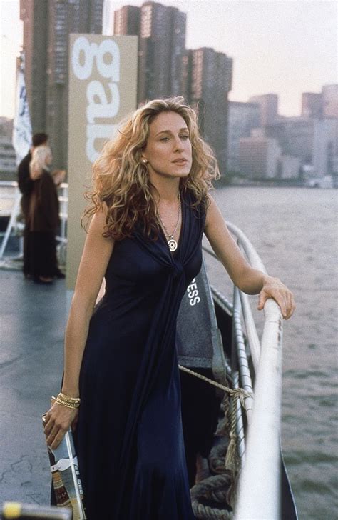 Now You Can Dress Like Carrie Bradshaw Carrie Bradshaw Style Carrie