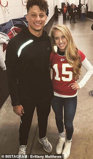 stepfather of kansas city chiefs qb s girlfriend dies after collapsing during game daily mail