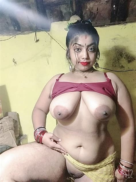 Desi Local Sexy Bhabhi 52 Pics Xhamster