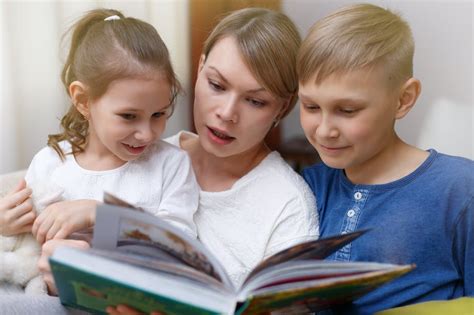 research shows  importance  parents reading  children