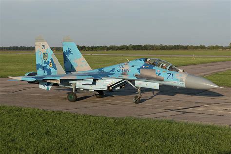 Ukrainian Air Force Su 27ub At Mirgorod Photograph By Simone Marcato