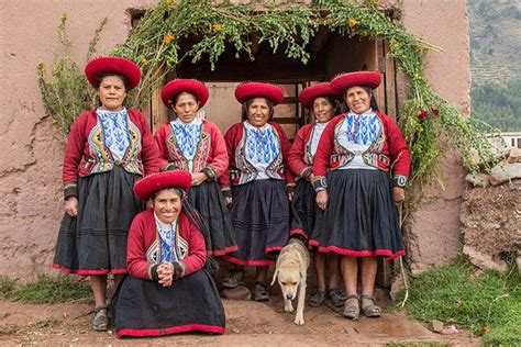 Traditional Fashions Of Andean Women Kuoda Travel