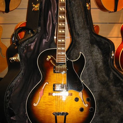 gibson vintage archtop guitar guitars  jazz