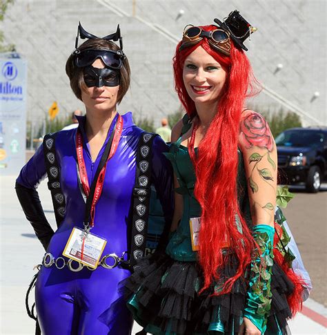 Sdcc2014 Cosplay Catwoman And Poison Ivy Lyles Movie Files